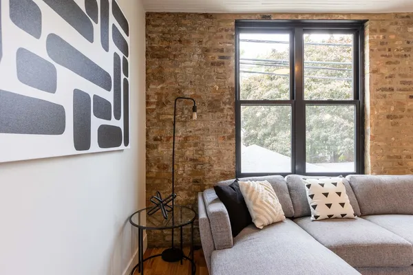 $6,995 | 2228 North Kedzie Boulevard, Unit CH, Chicago, IL 60647
