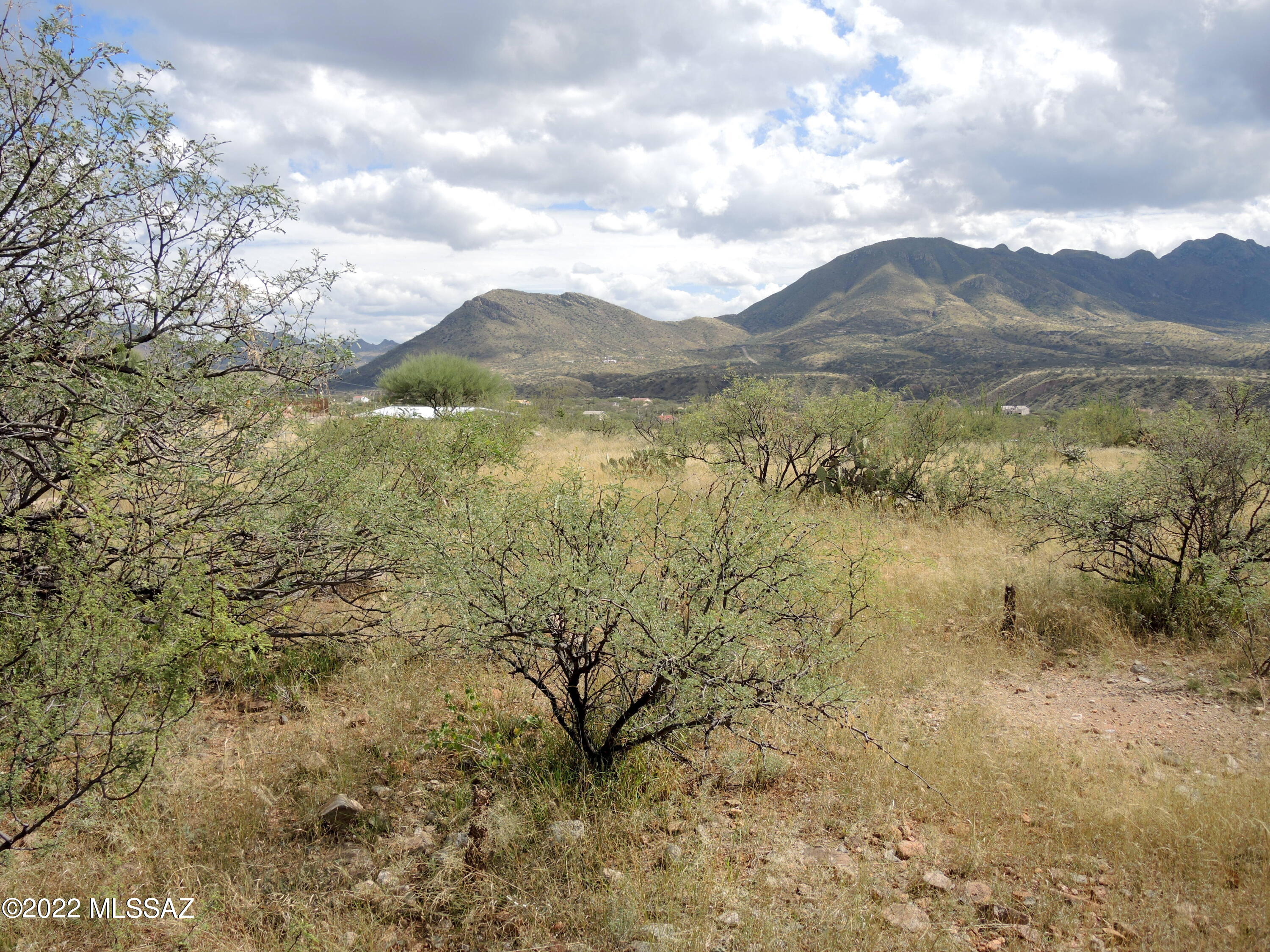 289 Camino Josefina, Unit 4 Rio Rico, AZ 85648 - Photo 4 of 8