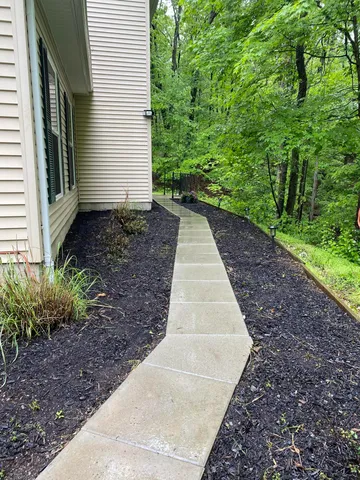 $499,900 | 106 Alwen Avenue, East Stroudsburg, PA 18301