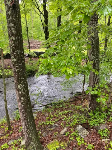 $499,900 | 106 Alwen Avenue, East Stroudsburg, PA 18301