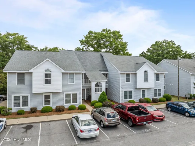 $147,000 | 123 West Victoria Court, Unit F, Greenville, NC 27834