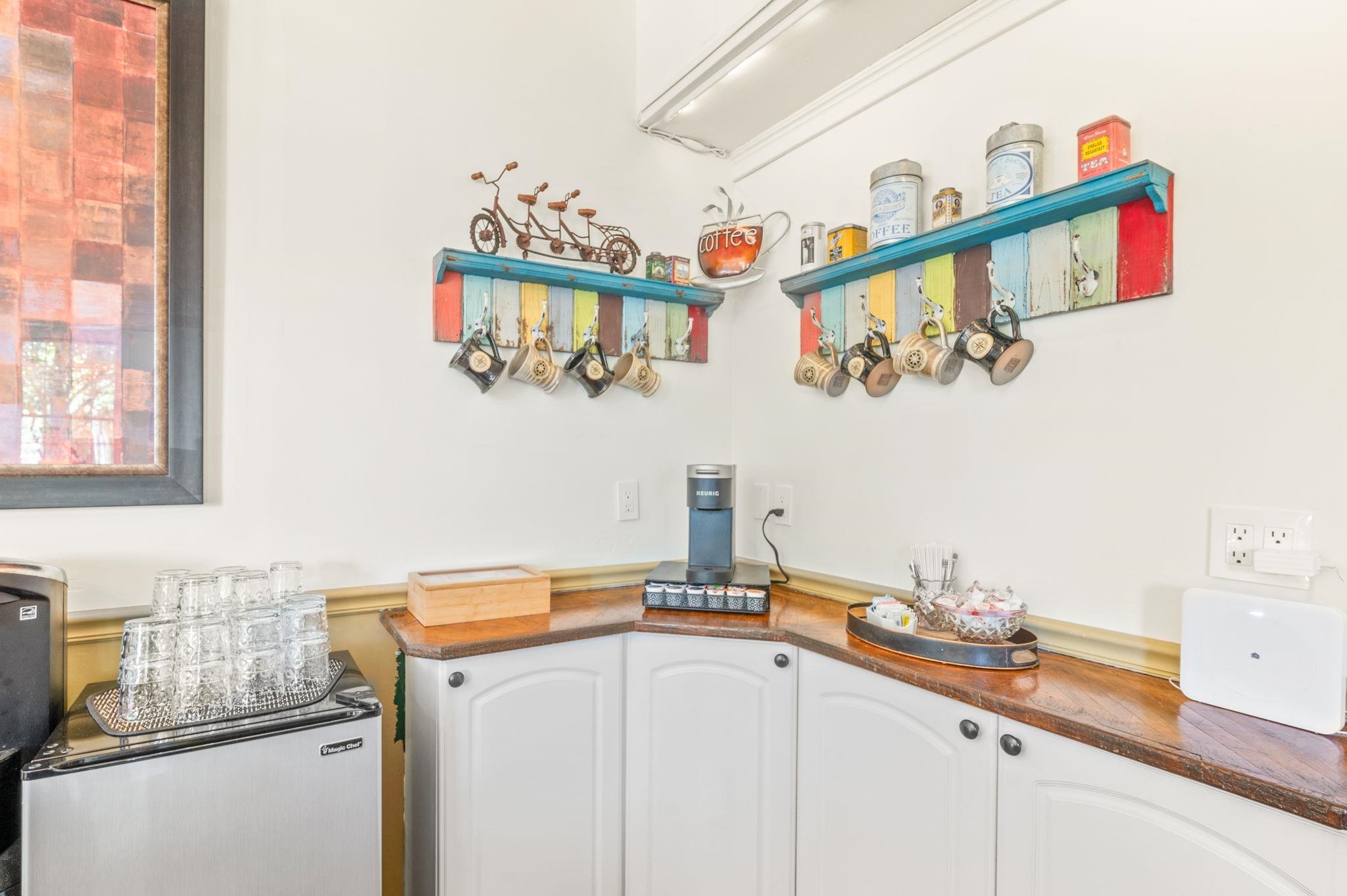 89 Cedar Street St. Augustine, FL 32084 - Photo 17 of 100 a bathroom with a sink and a mirror