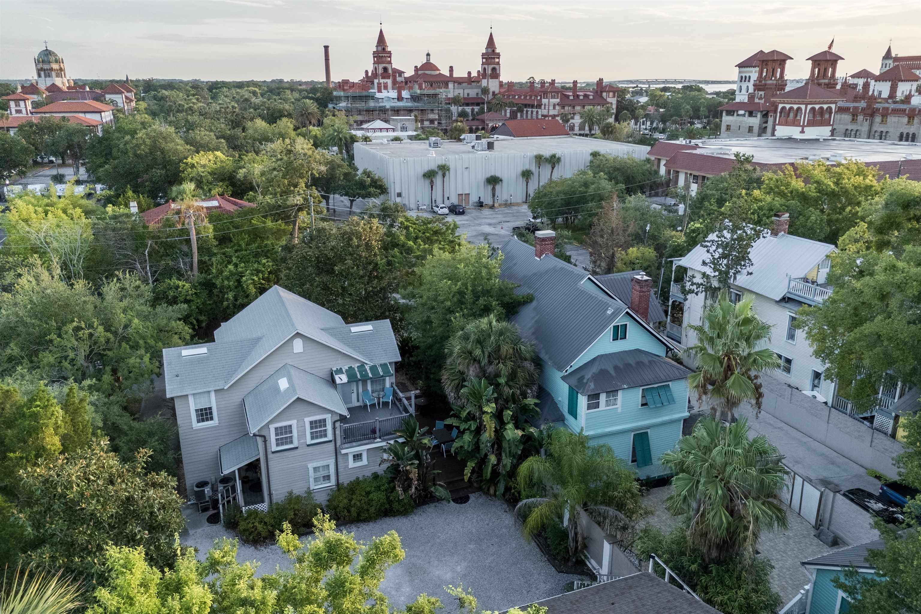 89 Cedar Street St. Augustine, FL 32084 - Photo 99 of 100 an aerial view of multiple houses with a yard