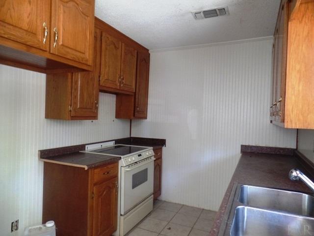 8002 Grissett Bridge Road Atmore, AL 36502 - Photo 3 of 29