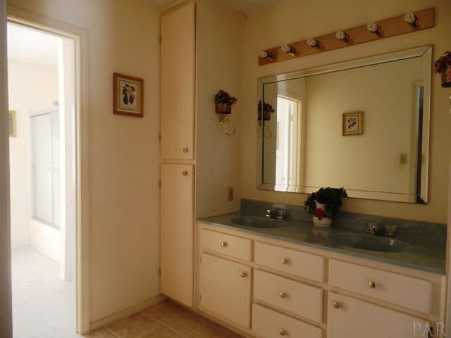 8002 Grissett Bridge Road Atmore, AL 36502 - Photo 8 of 29