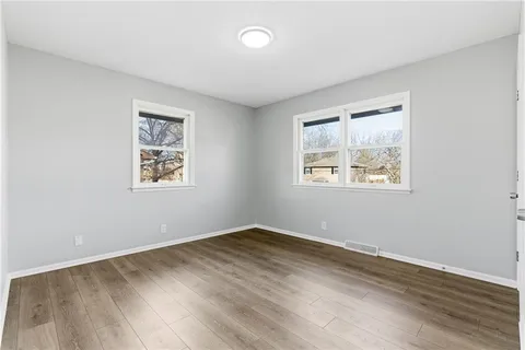 $238,988 | 914 Madison Street, Leavenworth, KS 66048