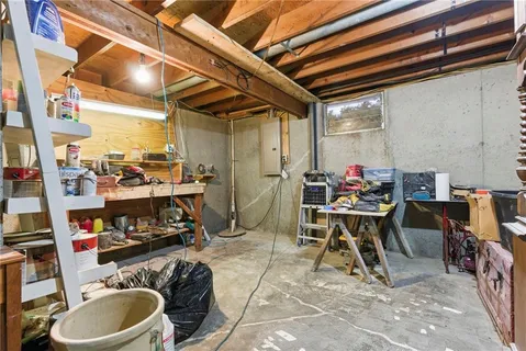 $238,988 | 914 Madison Street, Leavenworth, KS 66048