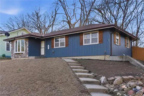 $238,988 | 914 Madison Street, Leavenworth, KS 66048