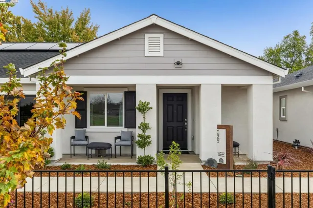 $509,900 | 2652-2652 Wesley Way, Chico, CA 95973