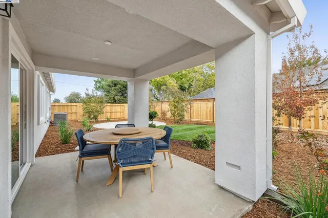 $509,900 | 2652-2652 Wesley Way, Chico, CA 95973