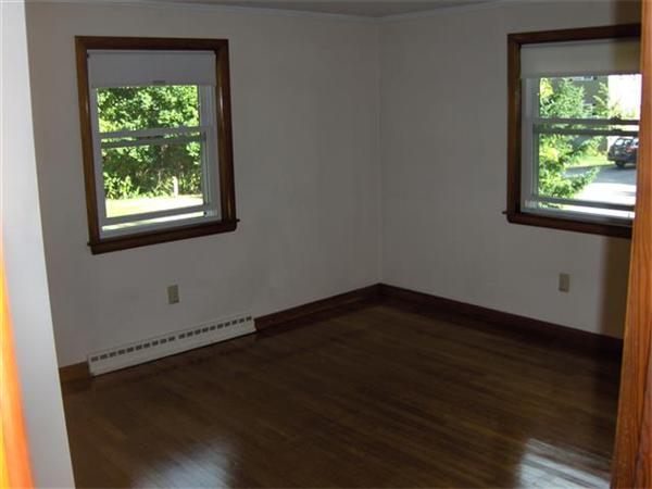 7 Sylvia Road North Reading, MA 01864 - Photo 13 of 19 Gallery Image 13