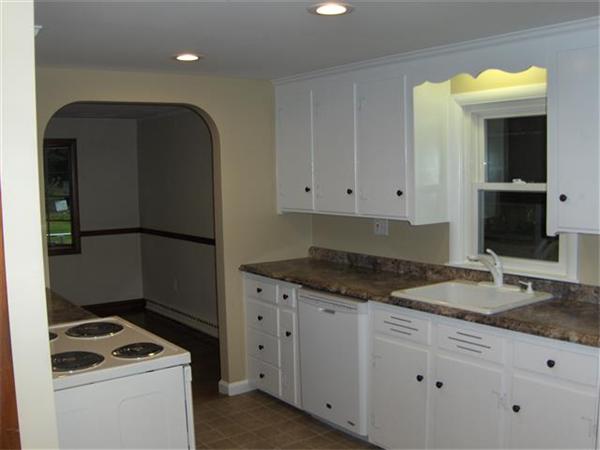 7 Sylvia Road North Reading, MA 01864 - Photo 10 of 19 Gallery Image 10