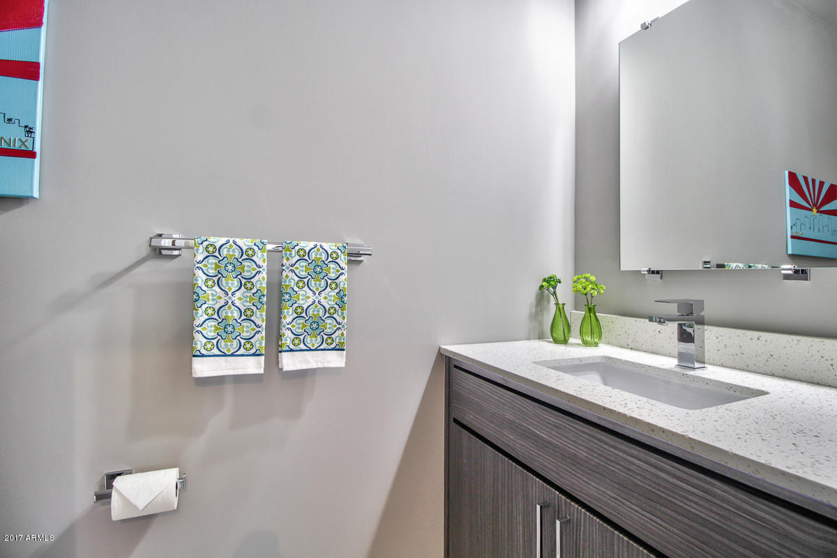 2727 East Thomas Road, Unit 5 Phoenix, AZ 85016 - Photo 22 of 34 2727-E-Thomas-30