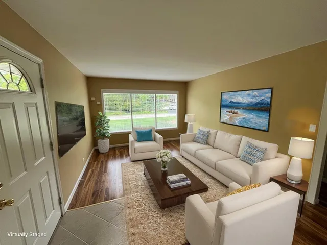 $3,300 | 5611 South Quincy Street, Hinsdale, IL 60521