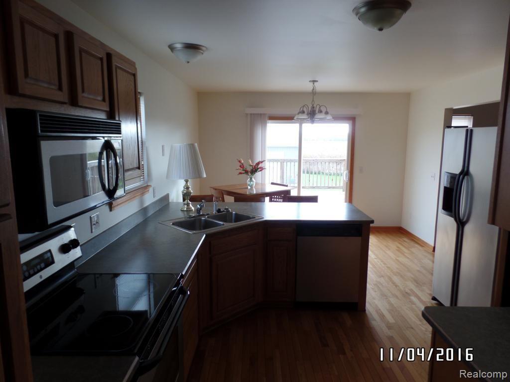 6320 North St Road Fort Gratiot, MI 48059 - Photo 14 of 59 6320 North Rd (14).jpg