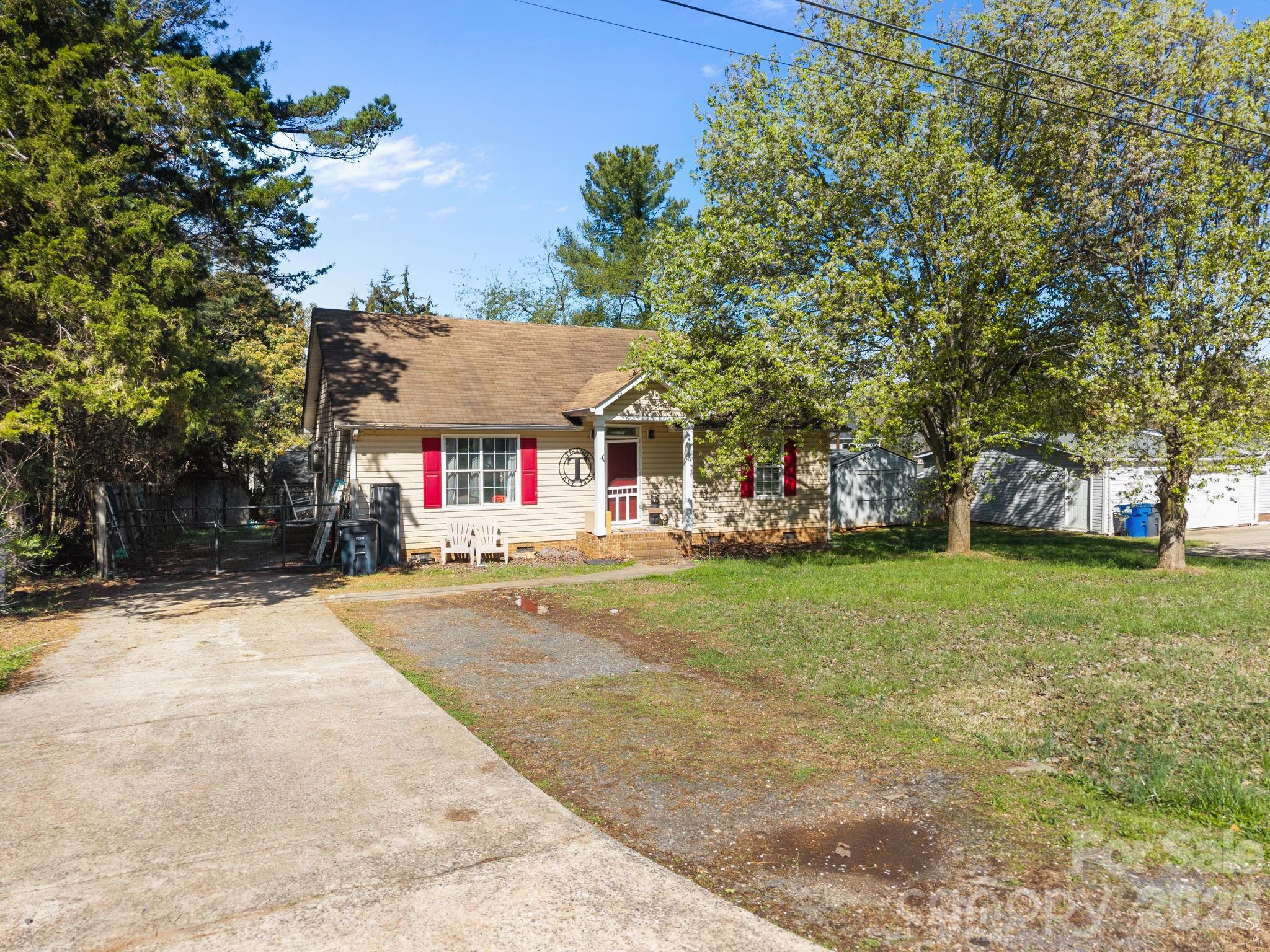 430 Stutts Road Mooresville, NC 28117 - Photo 2 of 36