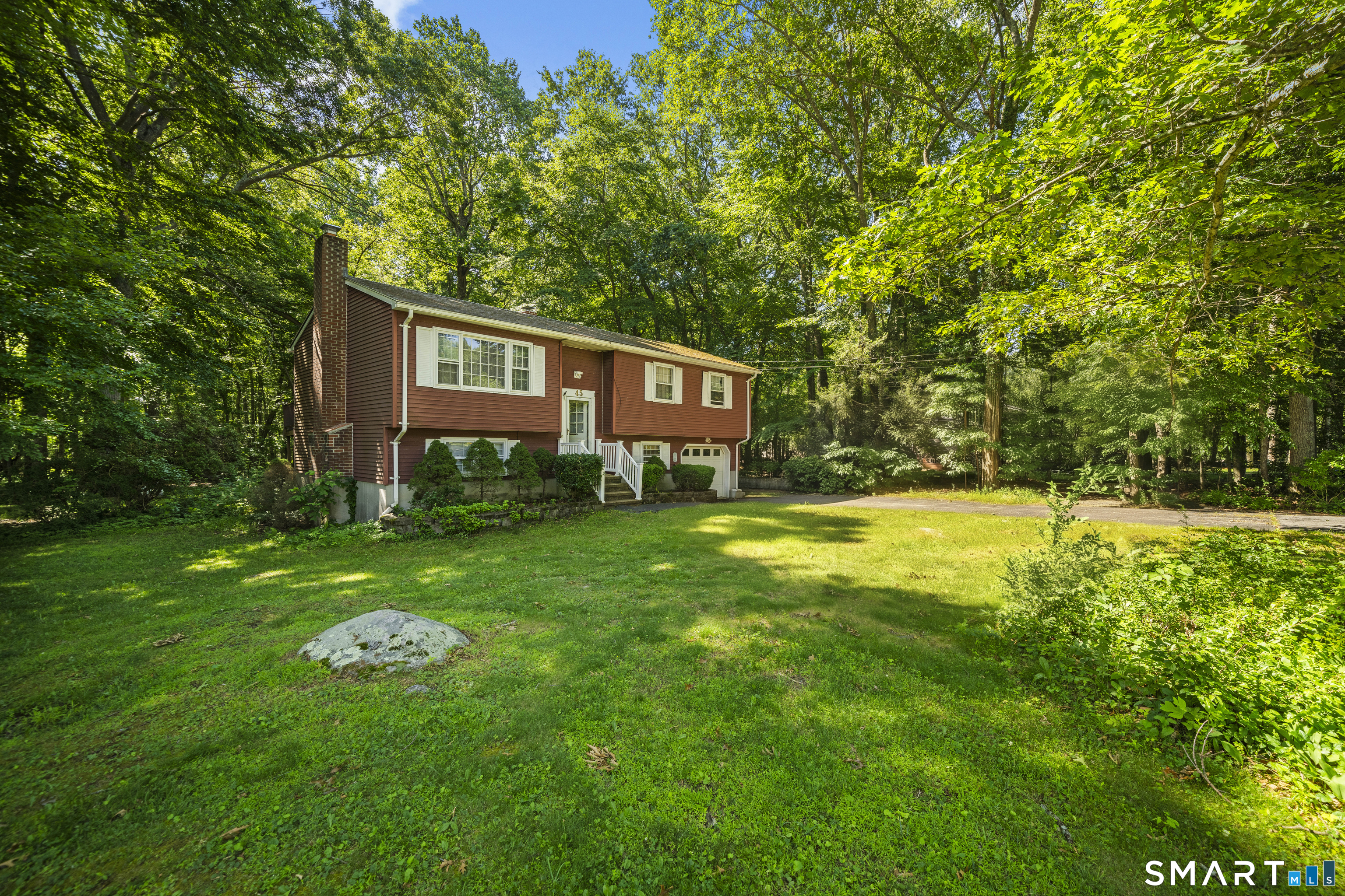 45 Partridge Hollow Road Ledyard, CT 06335 - Photo 2 of 32
