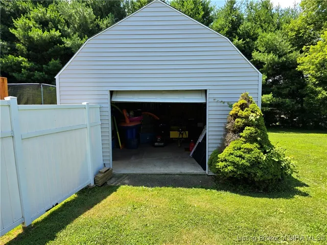 $339,000 | 3305 East Randy Lane, Salem, IN 47167