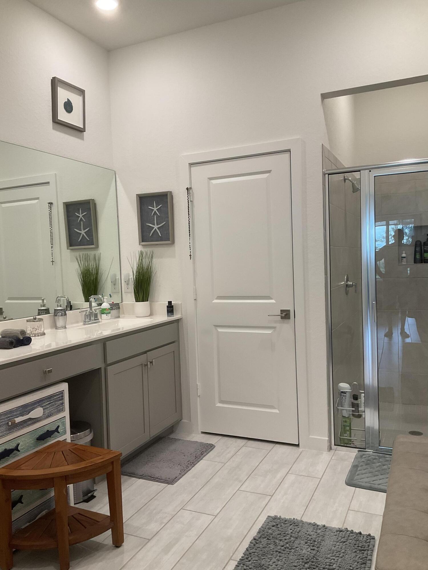 19624 Weathervane Way Loxahatchee, FL 33470 - Photo 13 of 37 C9DF9755-BC3F-4090-A58D-454D28AB6615