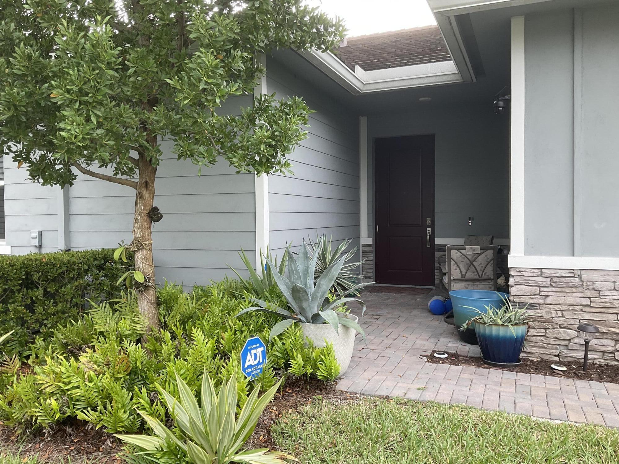 19624 Weathervane Way Loxahatchee, FL 33470 - Photo 2 of 37 8C3B0CB3-5732-467C-B3D5-B207EB64159E