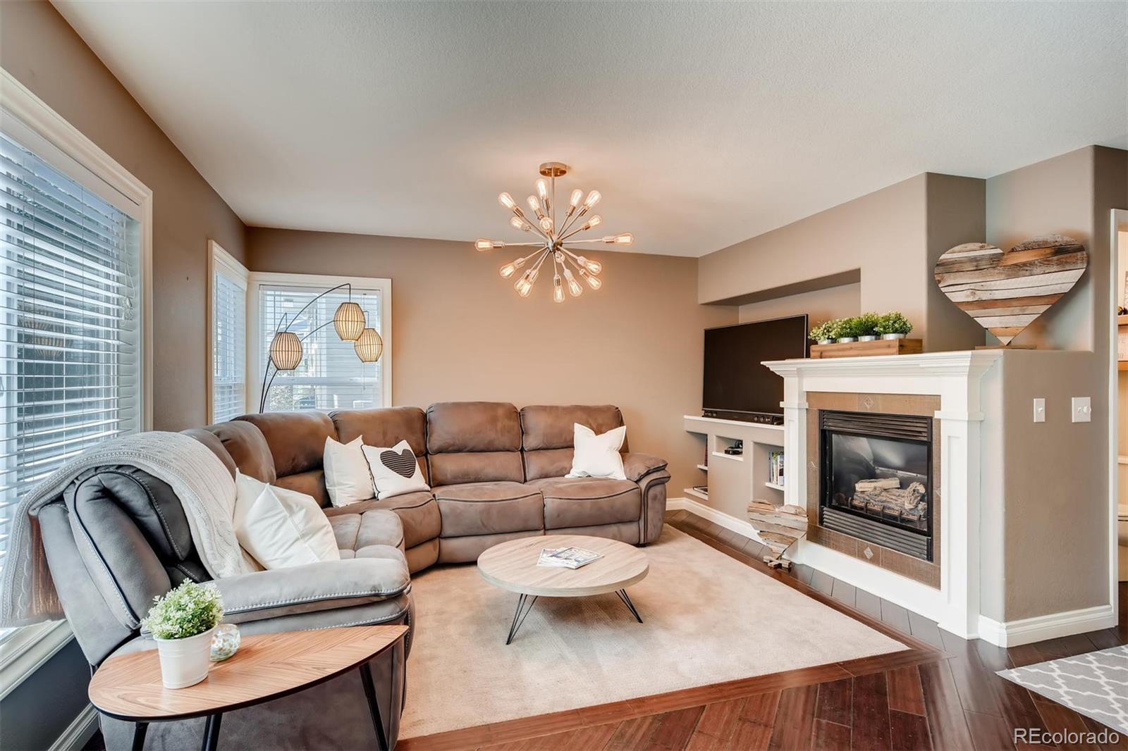 9690 Sydney Lane Highlands Ranch, CO 80130 - Photo 10 of 27 Gallery Image 10