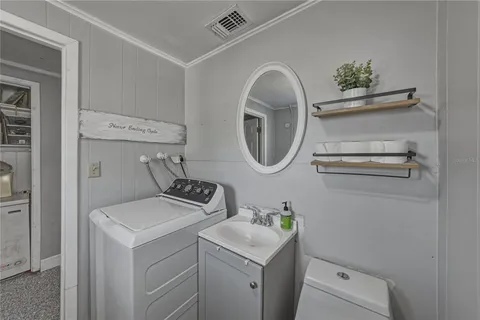 $309,900 | 2813 59th Avenue North, St. Petersburg, FL 33714