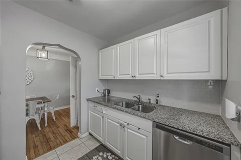 $309,900 | 2813 59th Avenue North, St. Petersburg, FL 33714