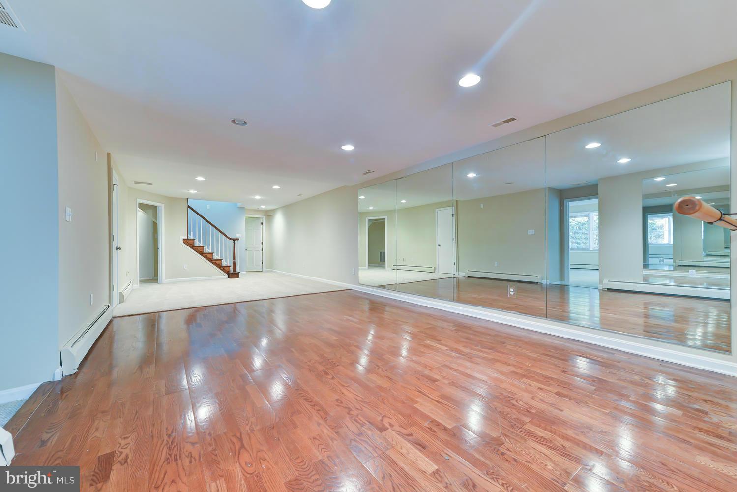 243 Springvale Road Great Falls, VA 22066 - Photo 24 of 30