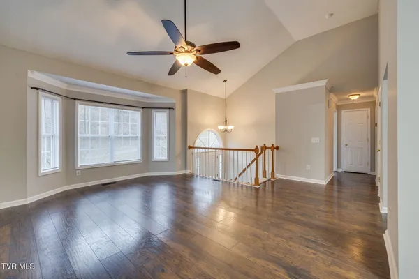$2,300 | 3817 Rockford Street, Unit 23, Kingsport, TN 37664