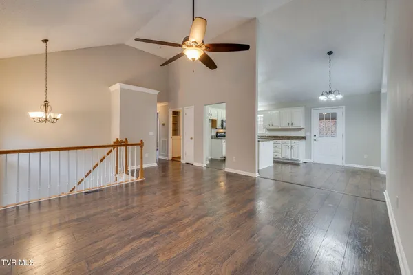 $2,300 | 3817 Rockford Street, Unit 23, Kingsport, TN 37664