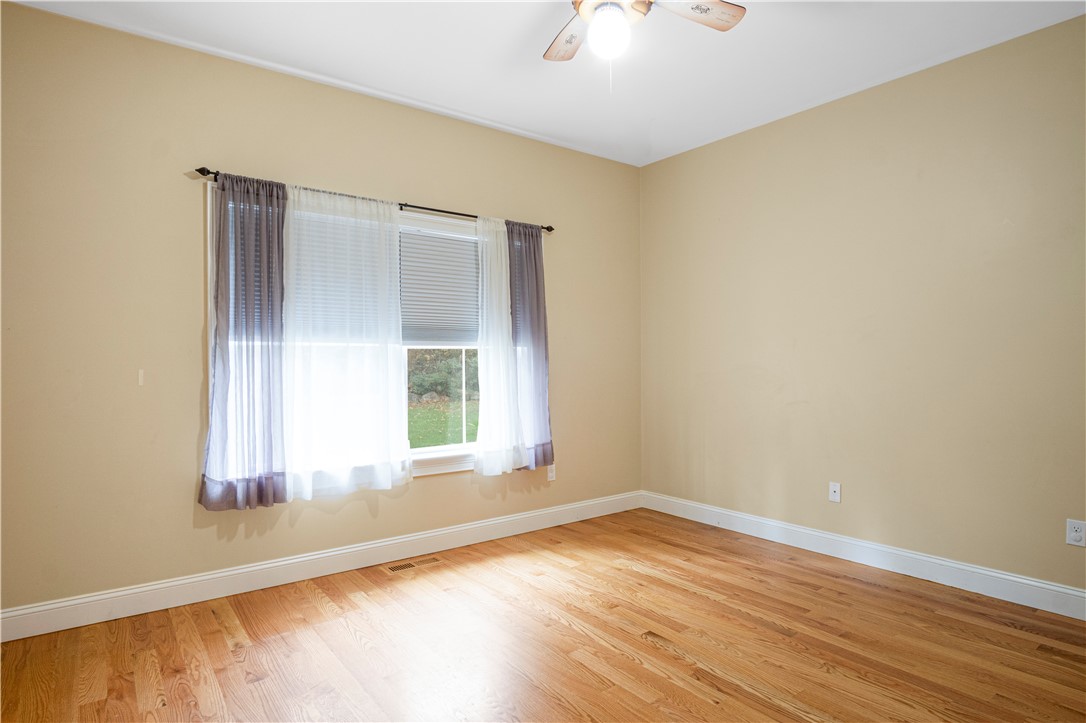 15 Edie's Lane Exeter, RI 02822 - Photo 23 of 37 3rd bedroom