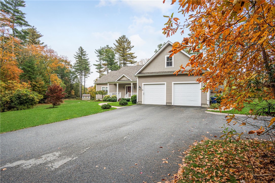 15 Edie's Lane Exeter, RI 02822 - Photo 3 of 37 Gallery Image 3