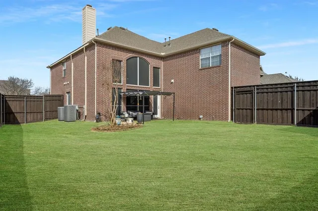$630,000 | 138 Creekside Drive, Murphy, TX 75094
