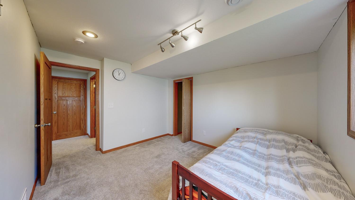 5278 55th Avenue Northwest Rochester, MN 55901 - Photo 25 of 34 Gallery Image 25