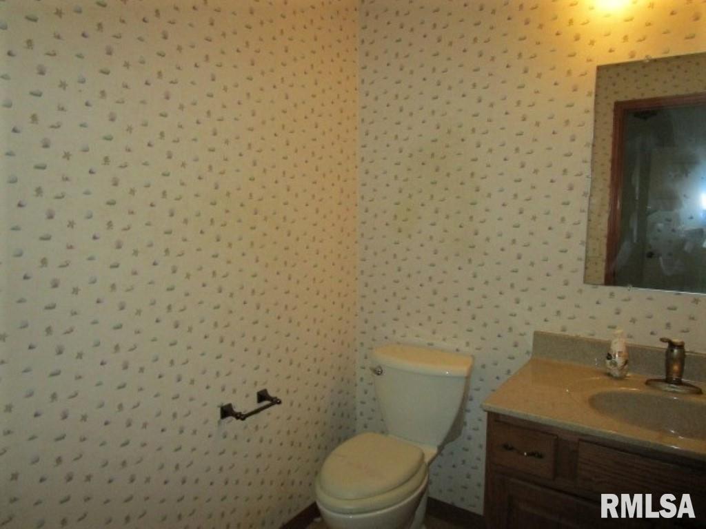 3121 Sheridan Road Pekin, IL 61554 - Photo 21 of 41 Gallery Image 21