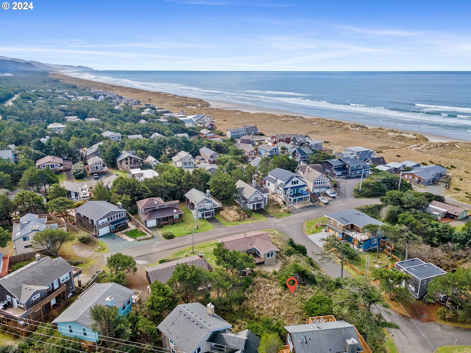 Tobin Lane, Unit TL 9800 Manzanita, OR 97130 - Photo 7 of 10 a view of a city with an ocean