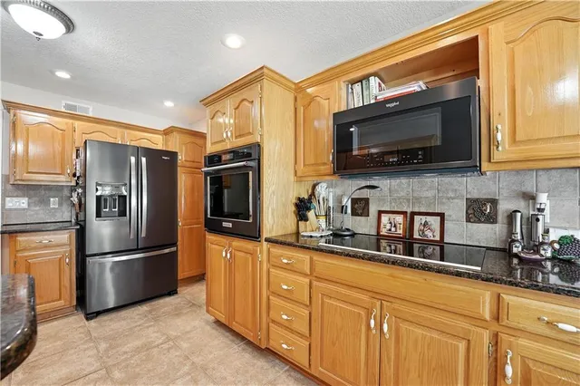 $529,900 | 5118 Pelican Point, Lee's Summit, MO 64082