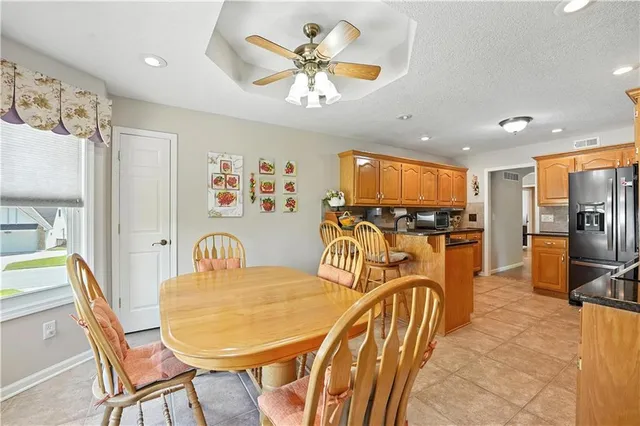 $529,900 | 5118 Pelican Point, Lee's Summit, MO 64082