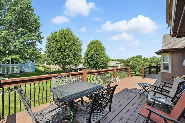 $529,900 | 5118 Pelican Point, Lee's Summit, MO 64082