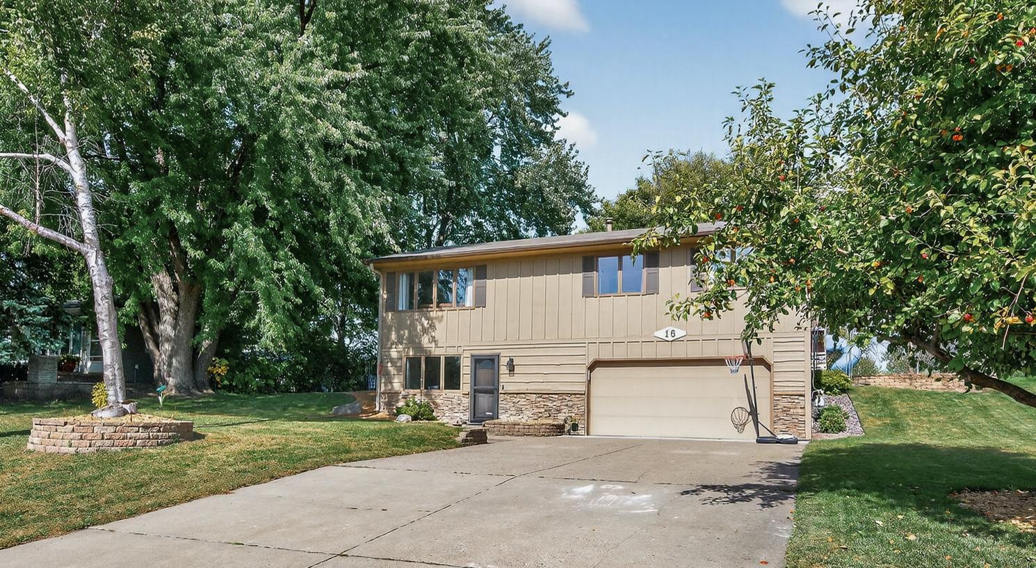 16 Heights Road Northeast St. Michael, MN 55376 - Photo 1 of 1