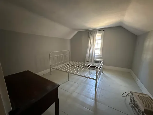 $2,350 | 7 Bennington Road, Unit MAIN 1, Hancock, NH 03449