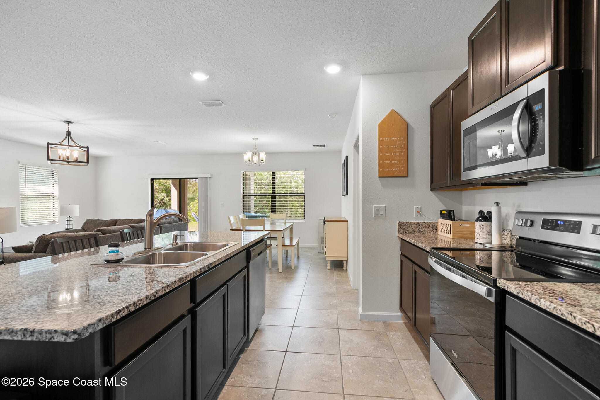 840 Old Country Rd S East Palm Bay, FL 32909 - Photo 20 of 49 IMG_7675