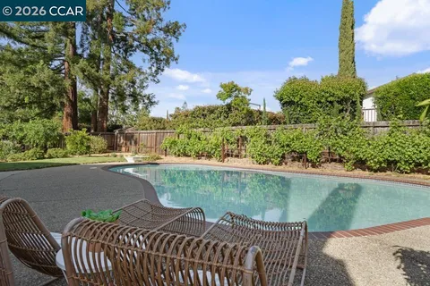 $1,695,000 | 2866 Bowling Green Drive, Walnut Creek, CA 94598