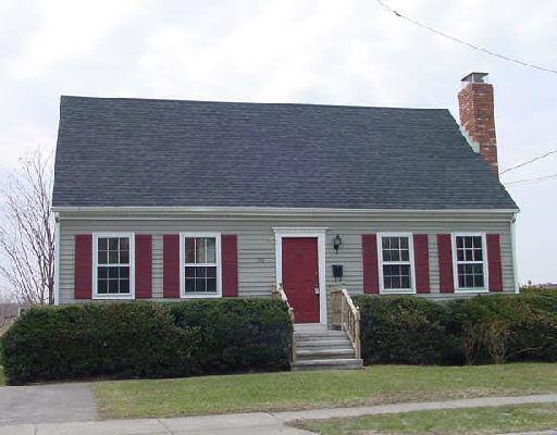 190 Longdean Road Fairfield, CT 06824 - Photo 1 of 1 a front view of house with yard