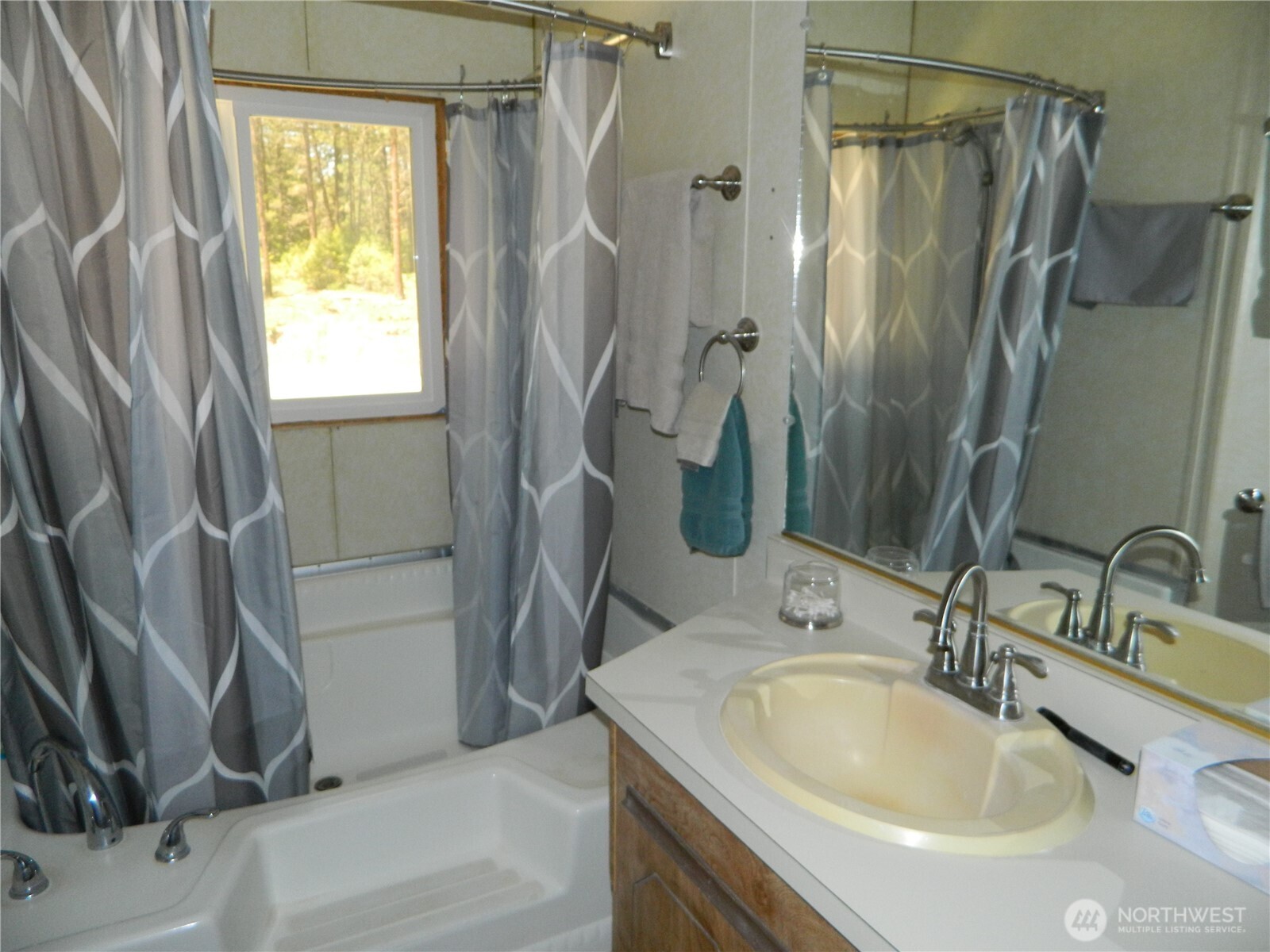 16 Summit Lake Road Tonasket, WA 98855 - Photo 20 of 28