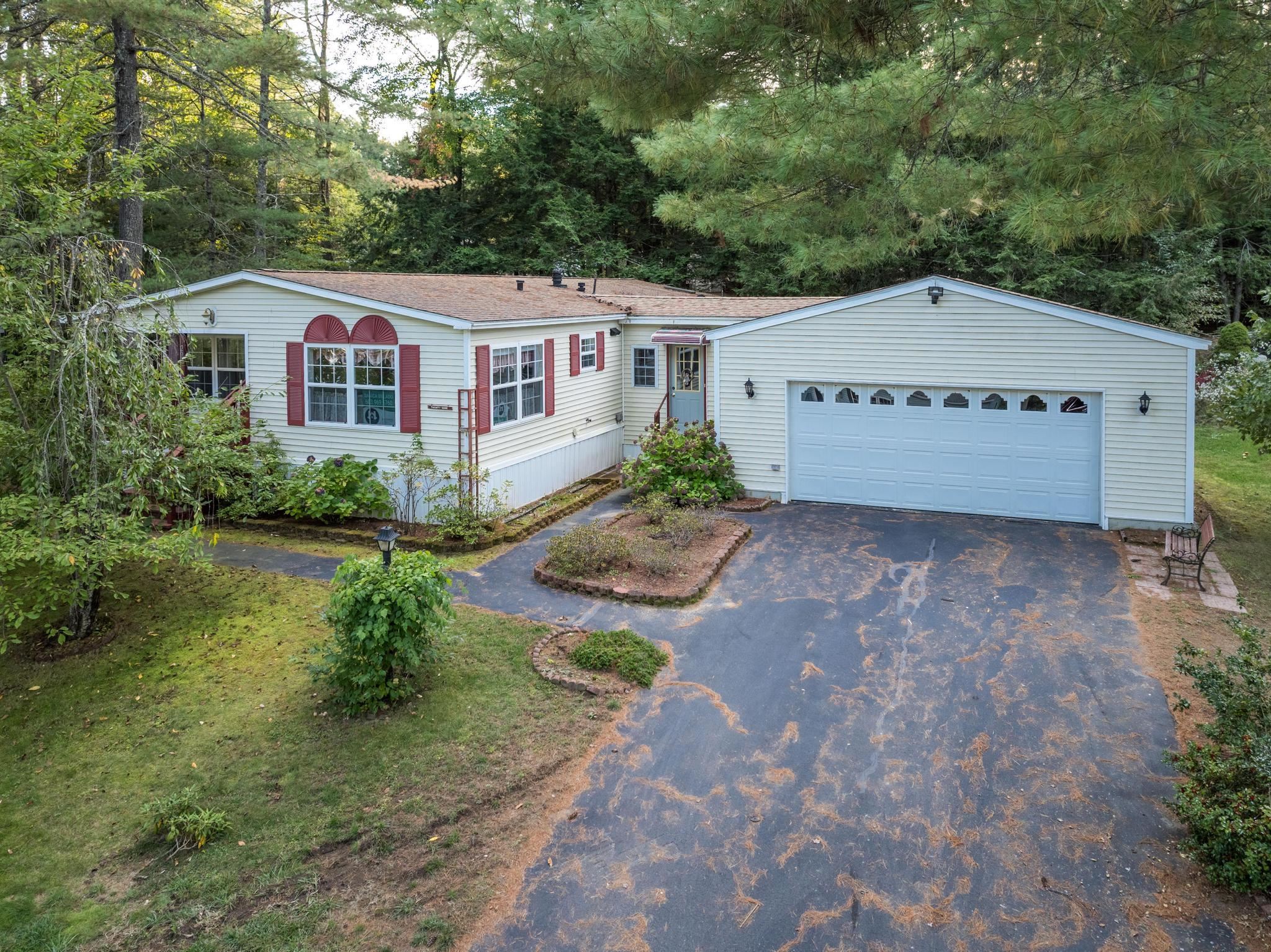 29 Murray Drive Rochester, NH 03868 - Photo 1 of 36