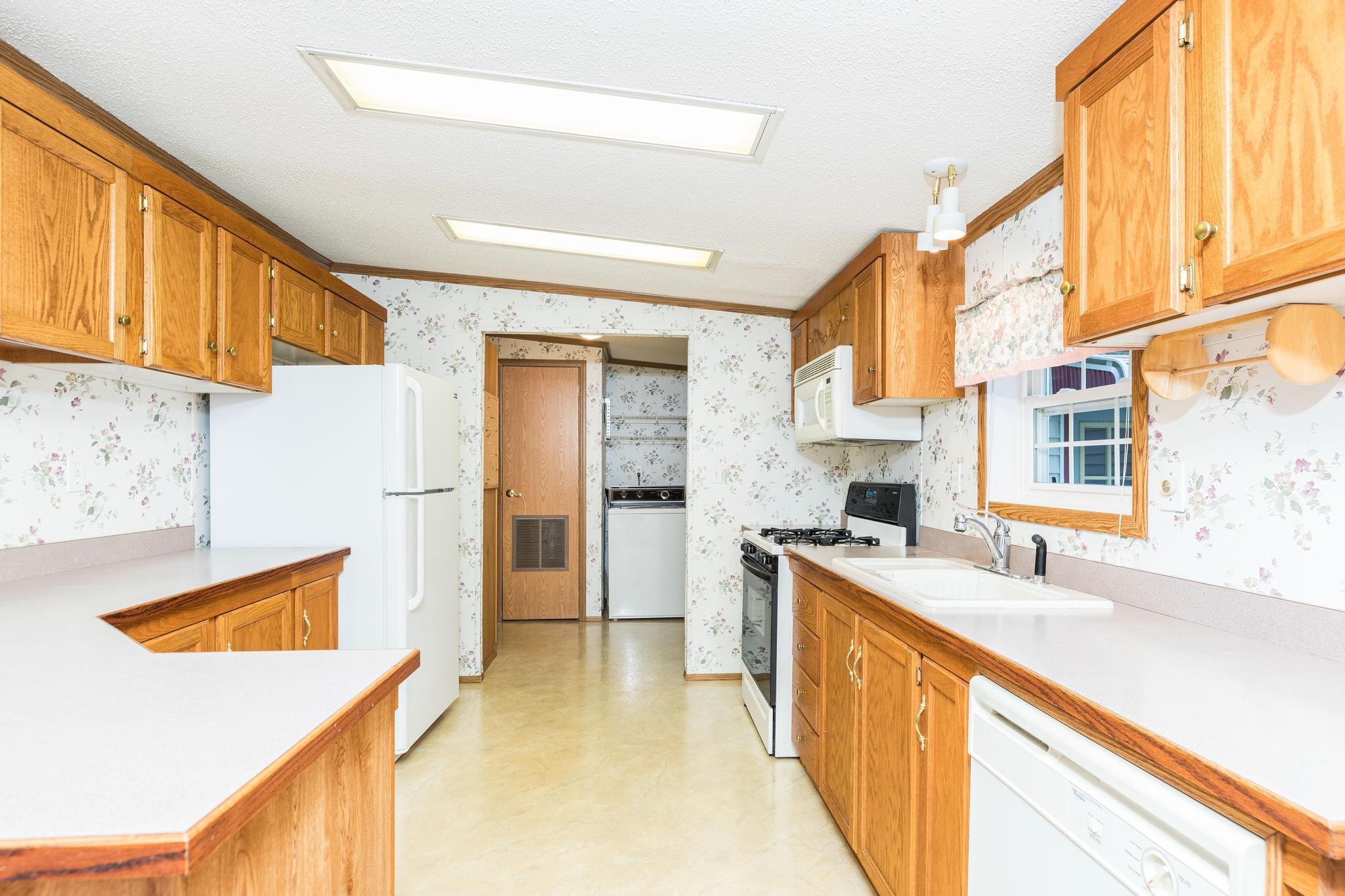 29 Murray Drive Rochester, NH 03868 - Photo 12 of 36