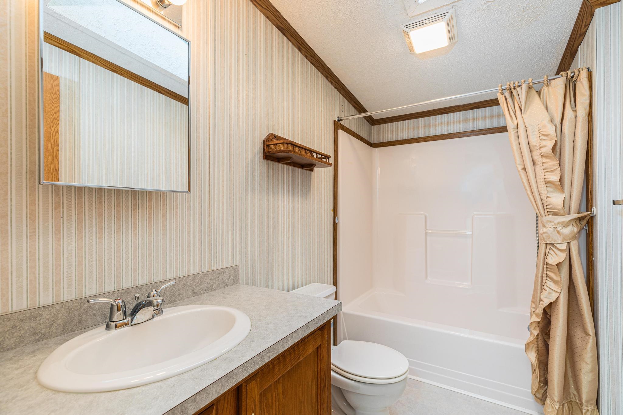 29 Murray Drive Rochester, NH 03868 - Photo 13 of 36