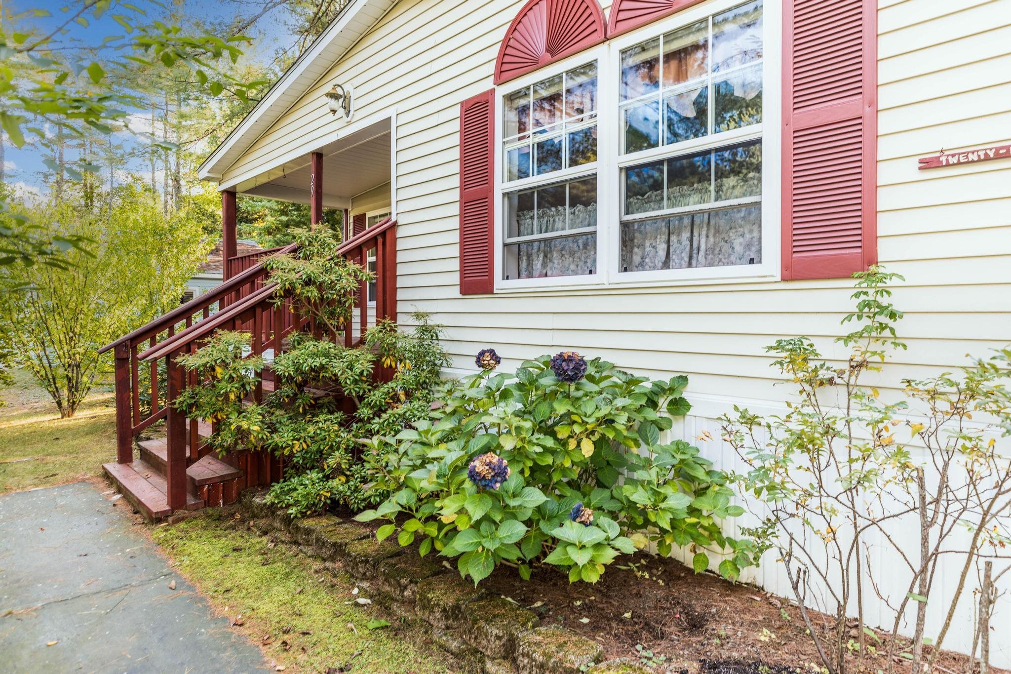 29 Murray Drive Rochester, NH 03868 - Photo 24 of 36