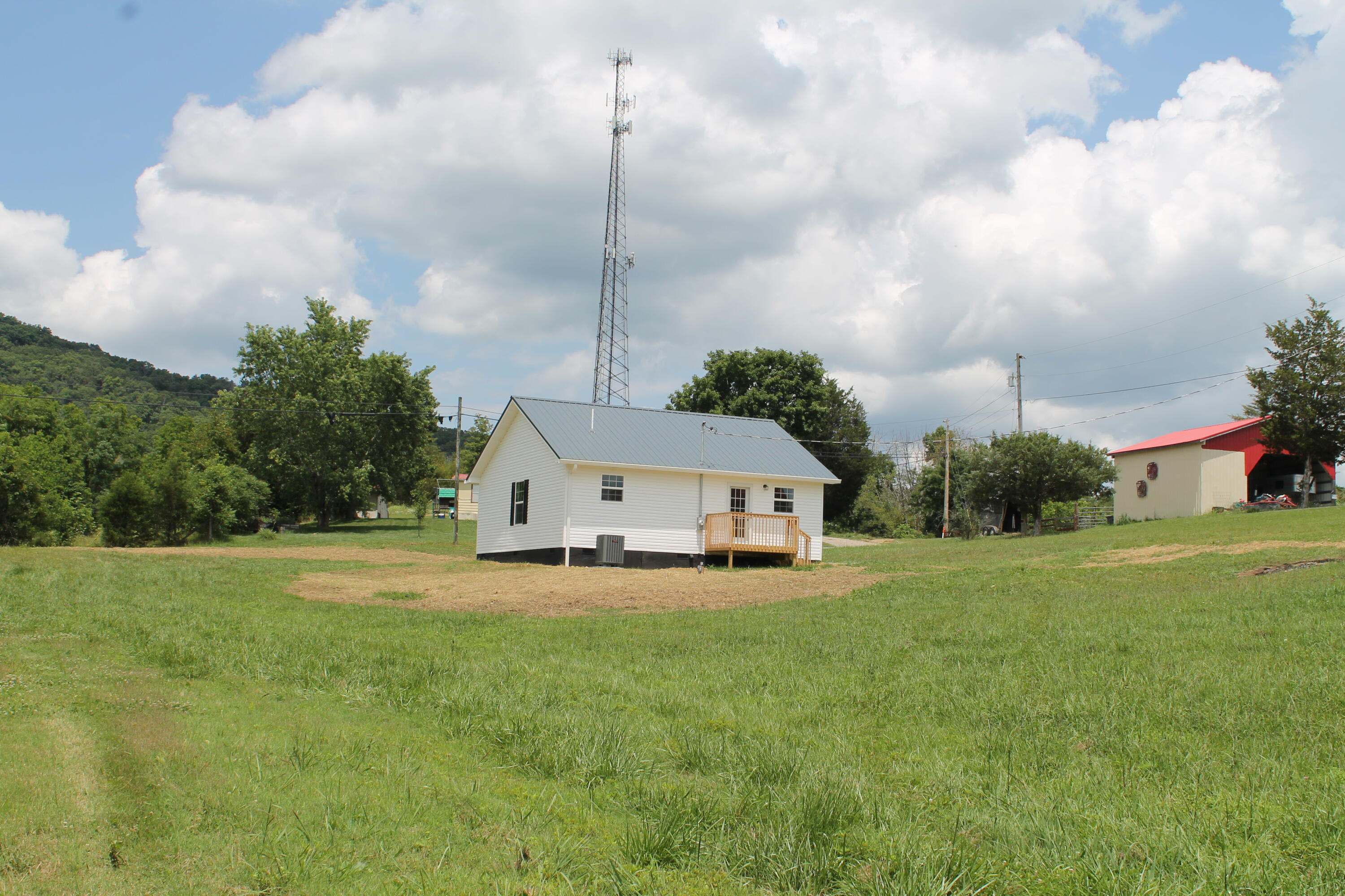 1660 Goodman Loop Bulls Gap, TN 37711 - Photo 22 of 23 IMG_0168